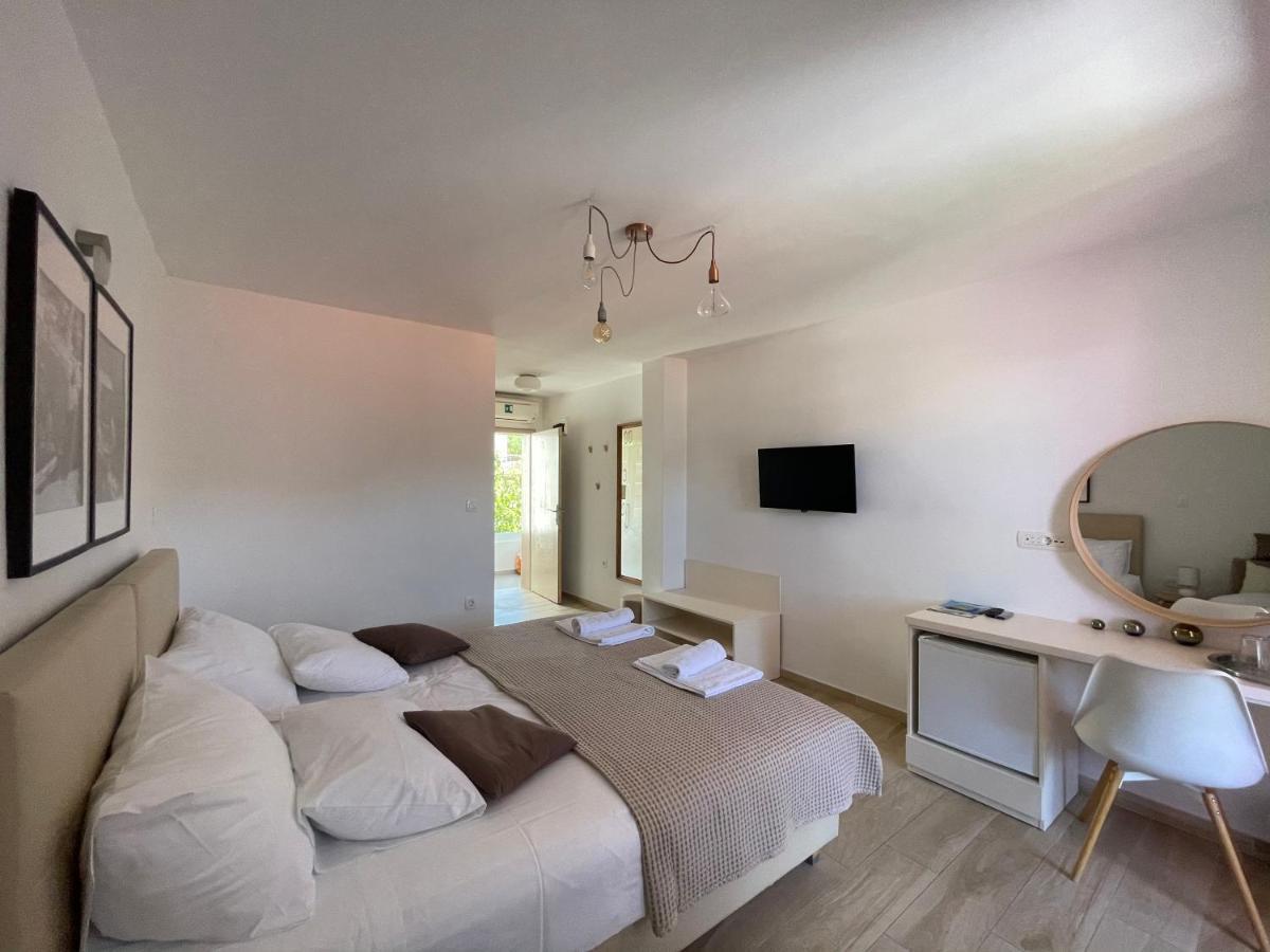 St. Nicholas Rooms Hvar Town Buitenkant foto